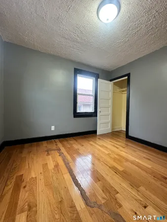 $324,900 | 302 Dover Street, Bridgeport, CT 06610
