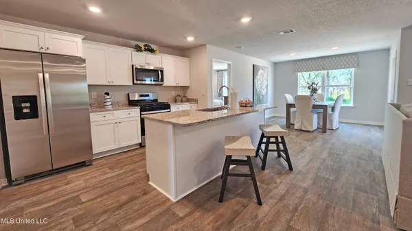 $237,400 | 15 Crown Drive, Lucedale, MS 39452