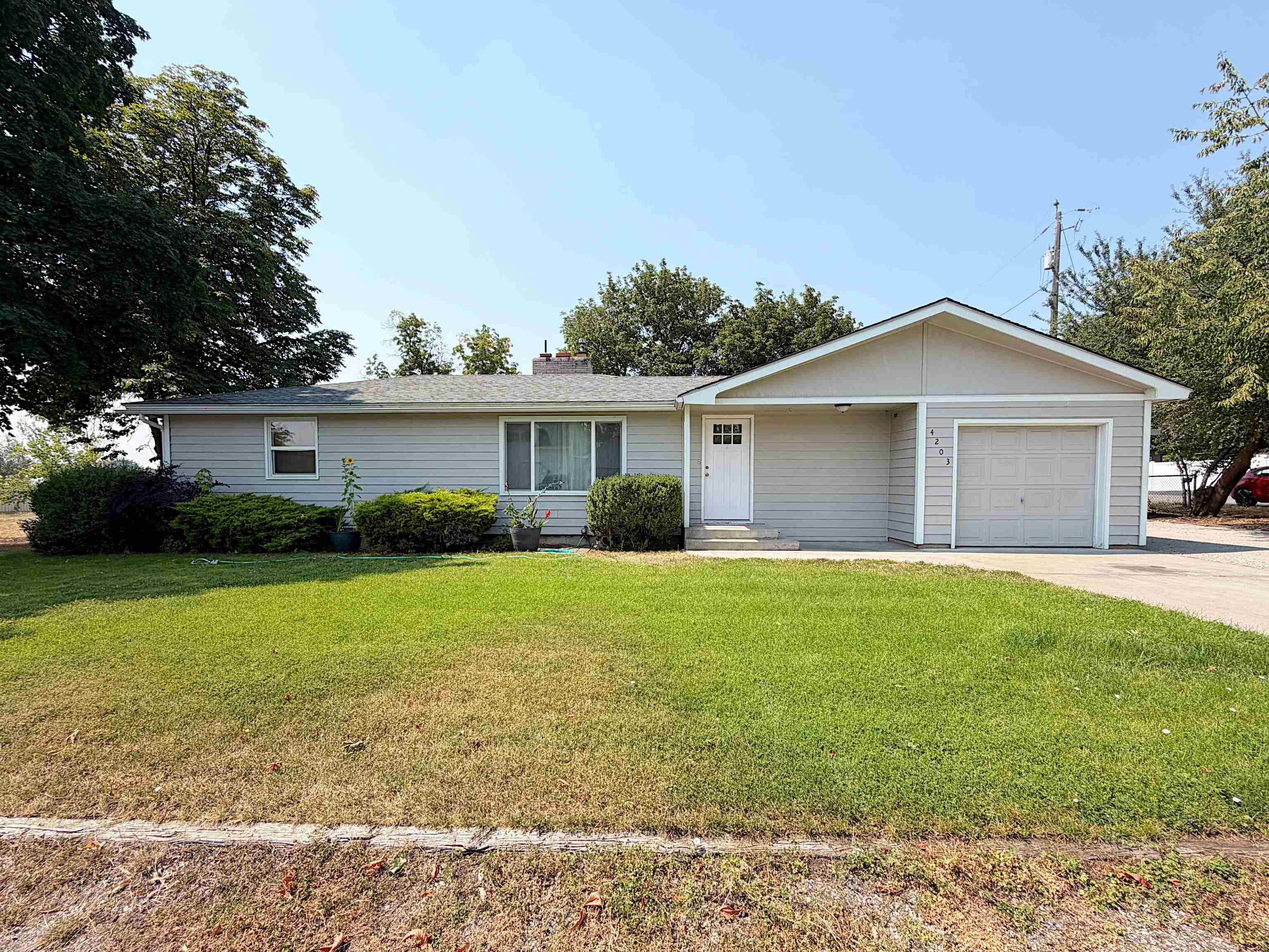 4203 North Herald Road Spokane, WA 99206 - Photo 1 of 27 Gallery Image 1