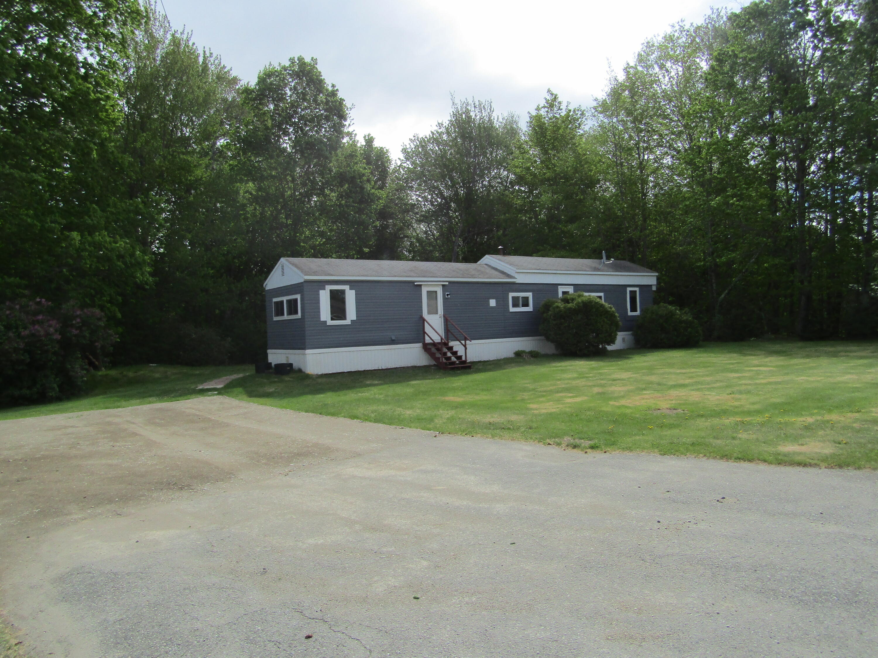 83 Bog Road Albion, ME 04910 - Photo 2 of 31 IMG_0016