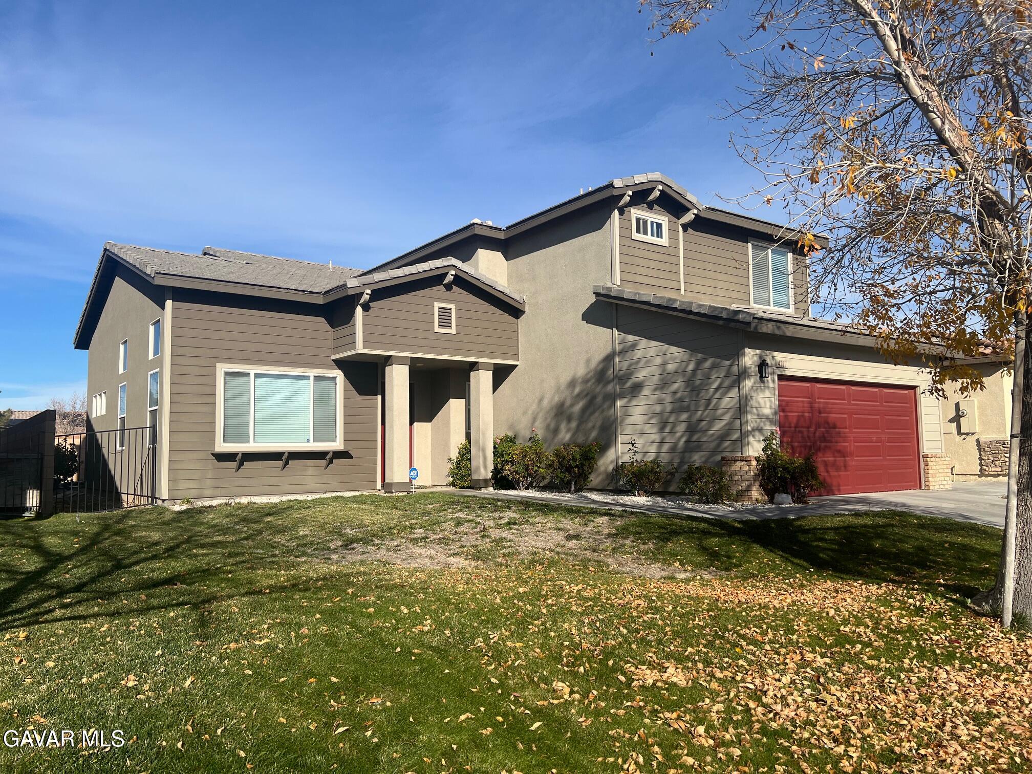 4111 Vahan Court Lancaster, CA 93536 - Photo 2 of 32 Home front2