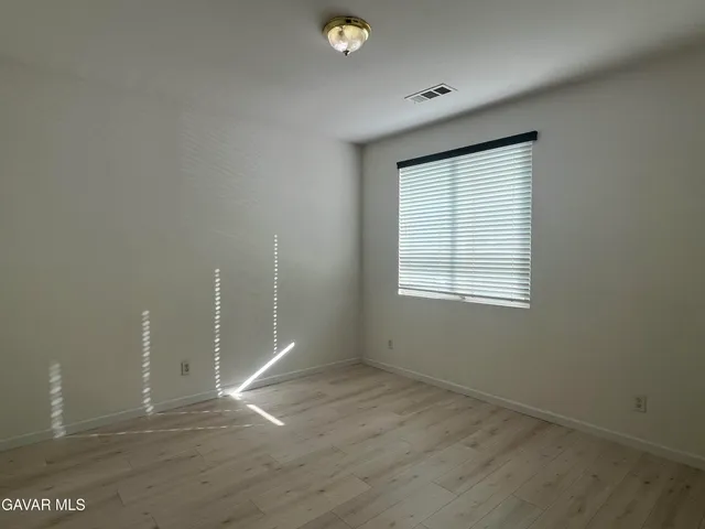 $3,200 | 4111 Vahan Court, Lancaster, CA 93536