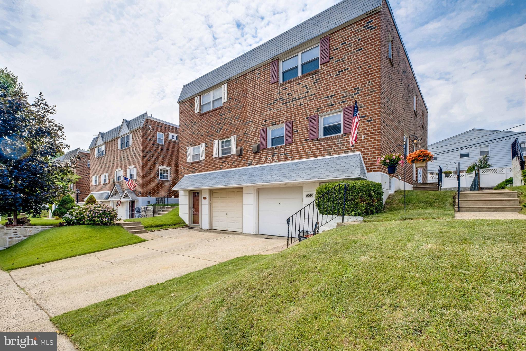 8510 Bridle Road Philadelphia, PA 19111 - Photo 3 of 43 Gallery Image 3