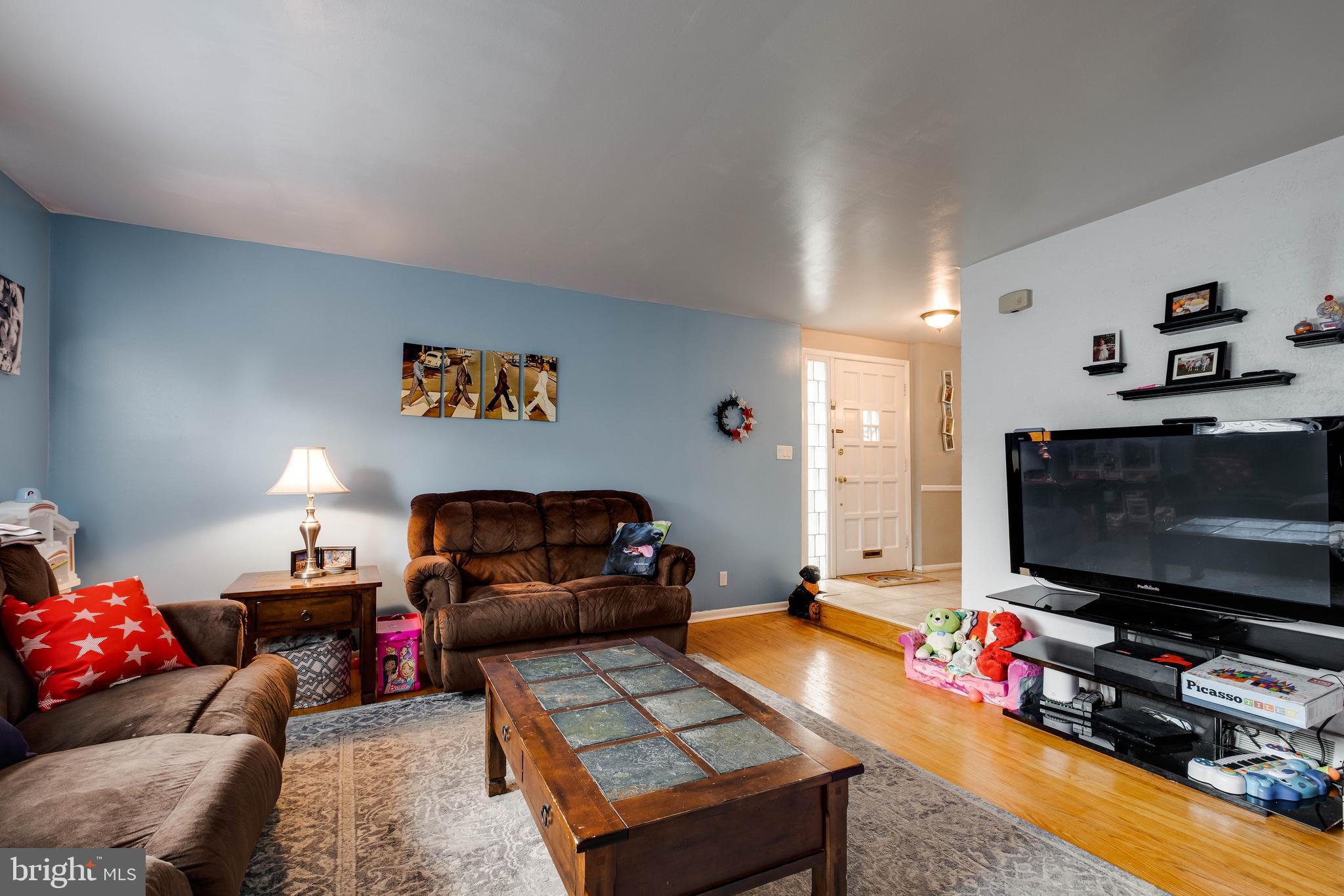 8510 Bridle Road Philadelphia, PA 19111 - Photo 21 of 43 Gallery Image 21