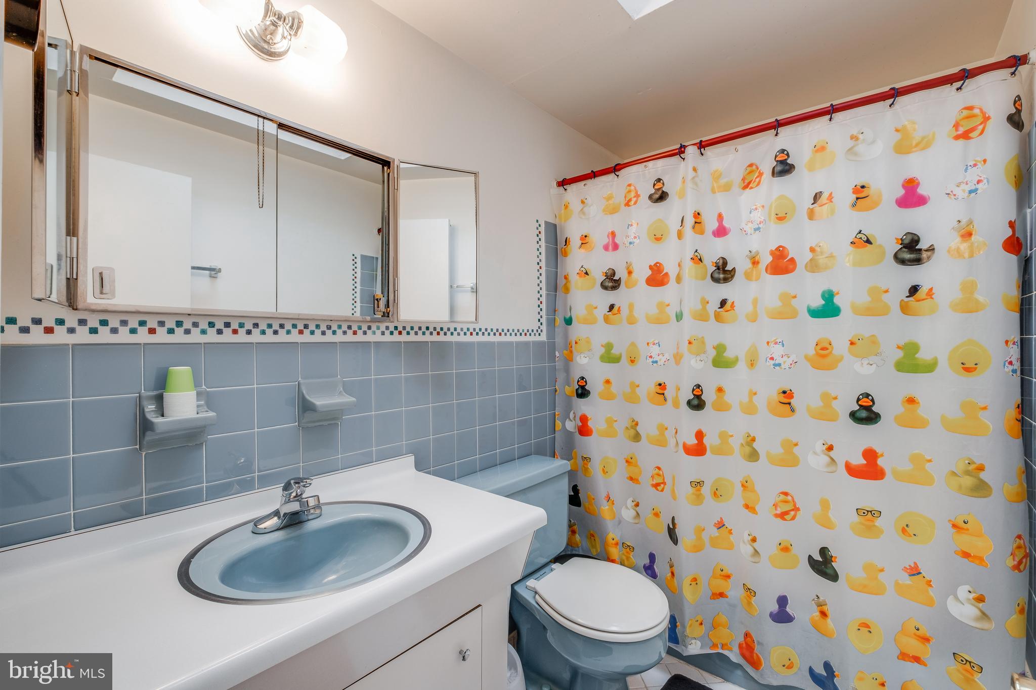 8510 Bridle Road Philadelphia, PA 19111 - Photo 26 of 43 Gallery Image 26