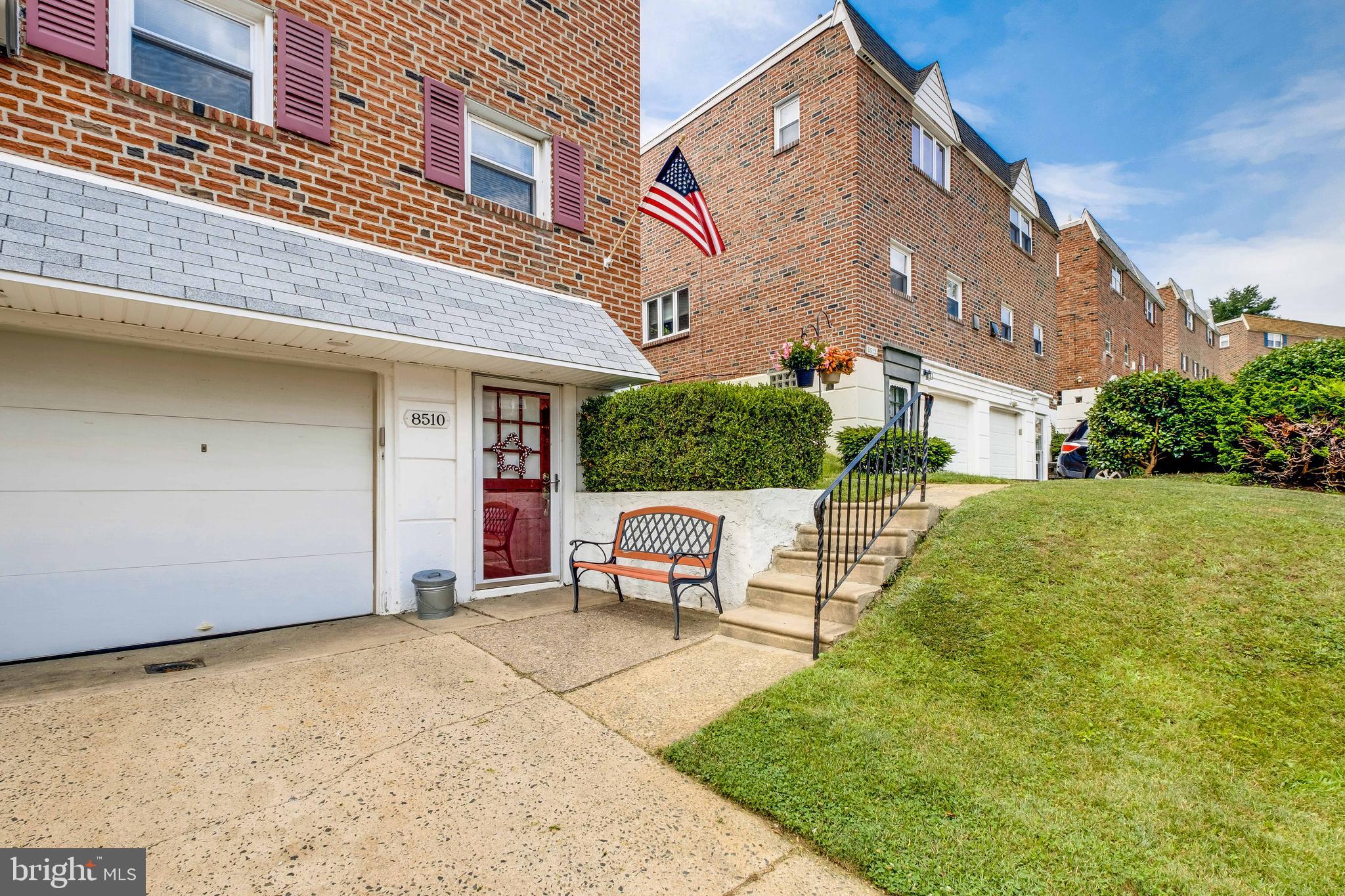8510 Bridle Road Philadelphia, PA 19111 - Photo 4 of 43 Gallery Image 4