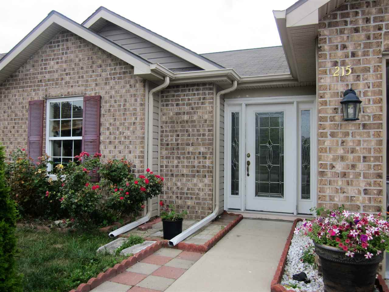 215 Riley Drive Fort Wayne, IN 46825 - Photo 1 of 19 Gallery Image 1