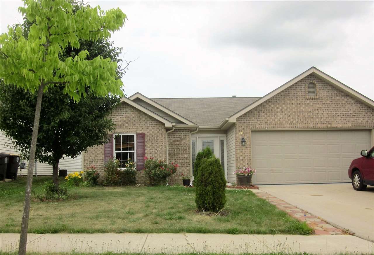 215 Riley Drive Fort Wayne, IN 46825 - Photo 2 of 19 Gallery Image 2