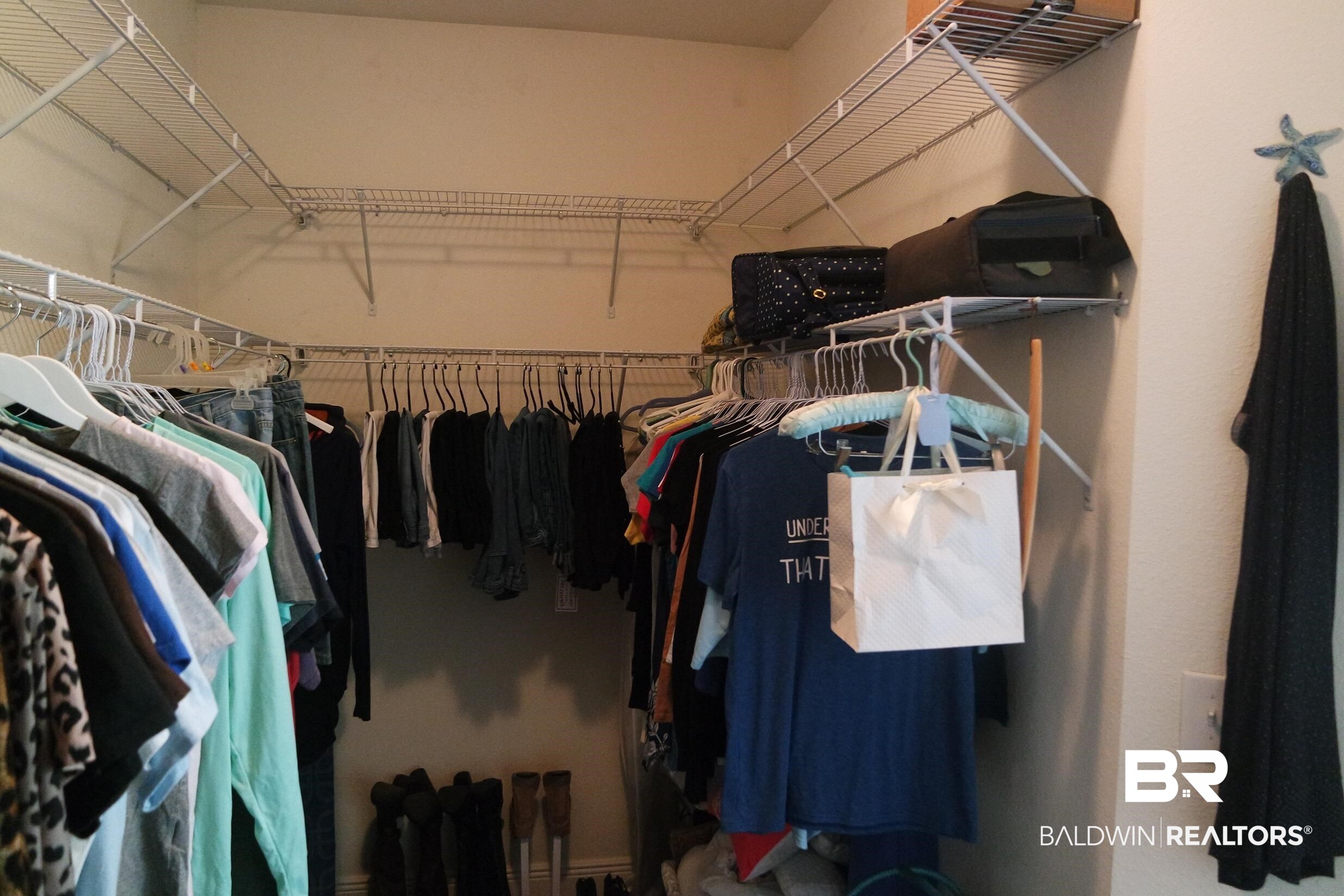 1717 Covington Lane Foley, AL 36535 - Photo 37 of 49 walk in closet