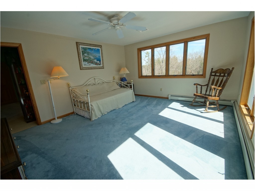 52 Little Mill Road Sandown, NH 03873 - Photo 14 of 36