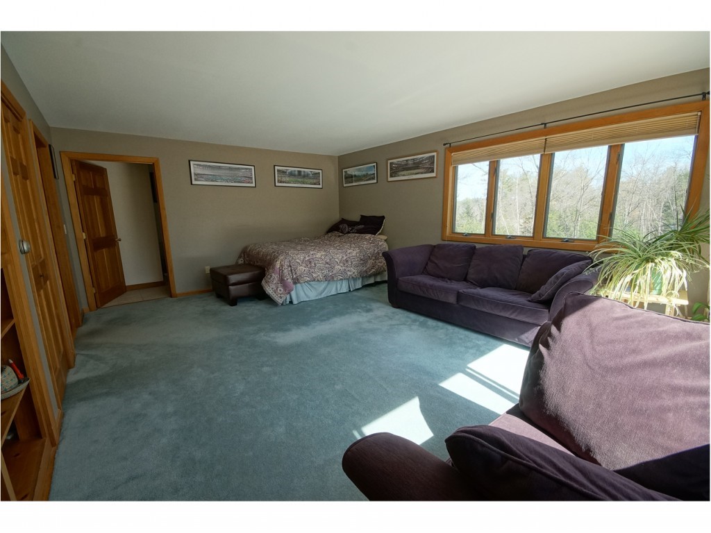 52 Little Mill Road Sandown, NH 03873 - Photo 3 of 36