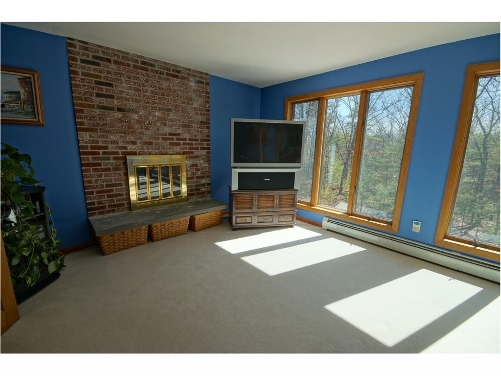 52 Little Mill Road Sandown, NH 03873 - Photo 9 of 36