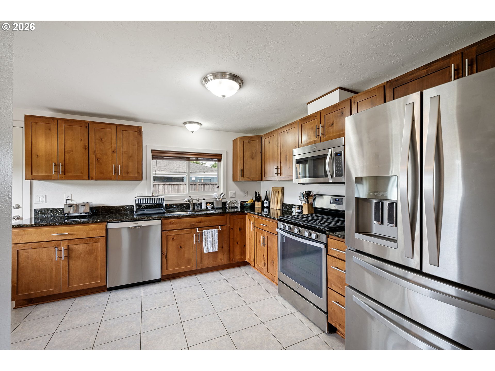 2895 Ferry Street Eugene, OR 97405 - Photo 11 of 36