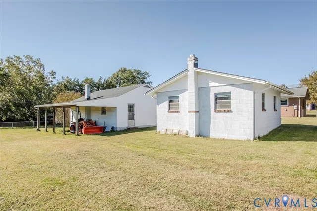 a view of a house with a swimming pool