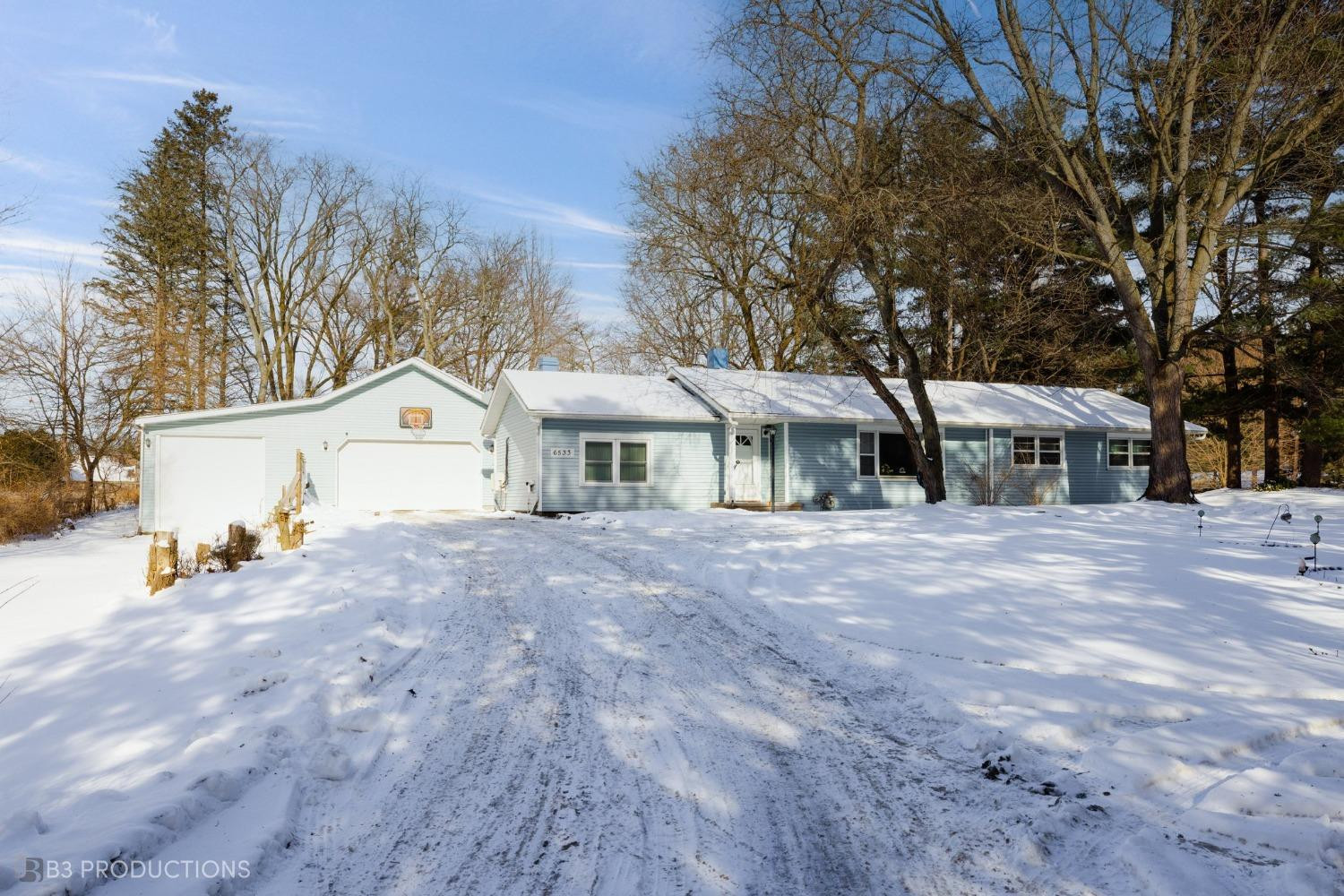 6533 West Bleck Road La Porte, IN 46350 - Photo 1 of 22 1500x1000