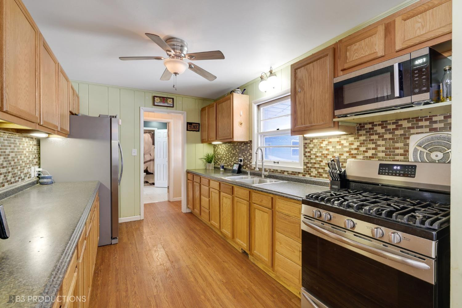 6533 West Bleck Road La Porte, IN 46350 - Photo 8 of 22 1500x1000