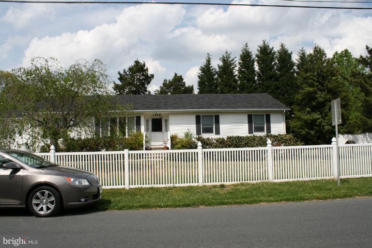 1216 Delmont Road Severn, MD 21144 - Photo 17 of 30 Exterior (Front)
