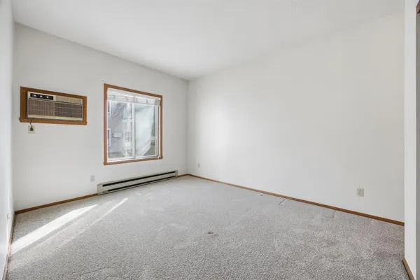 $132,000 | 3317 15th Avenue South, Unit B, Fargo, ND 58103