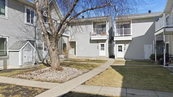 $132,000 | 3317 15th Avenue South, Unit B, Fargo, ND 58103