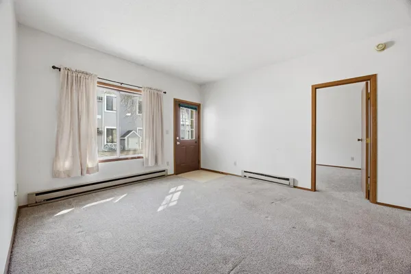 $132,000 | 3317 15th Avenue South, Unit B, Fargo, ND 58103