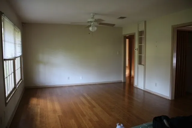 $2,650 | 6603 Vine Street, Austin, TX 78757