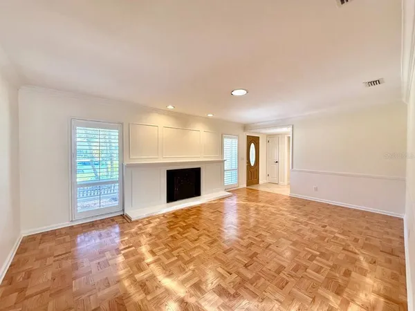 $3,000 | 3103 Cocos Road, Tampa, FL 33618