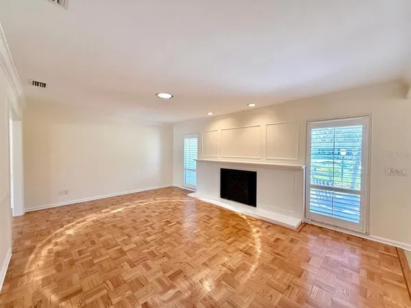 $3,000 | 3103 Cocos Road, Tampa, FL 33618