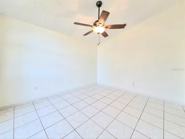 $3,000 | 3103 Cocos Road, Tampa, FL 33618