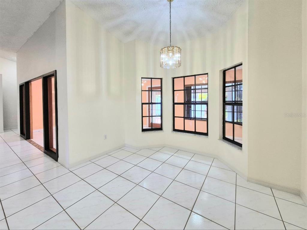 3103 Cocos Road Tampa, FL 33618 - Photo 7 of 77