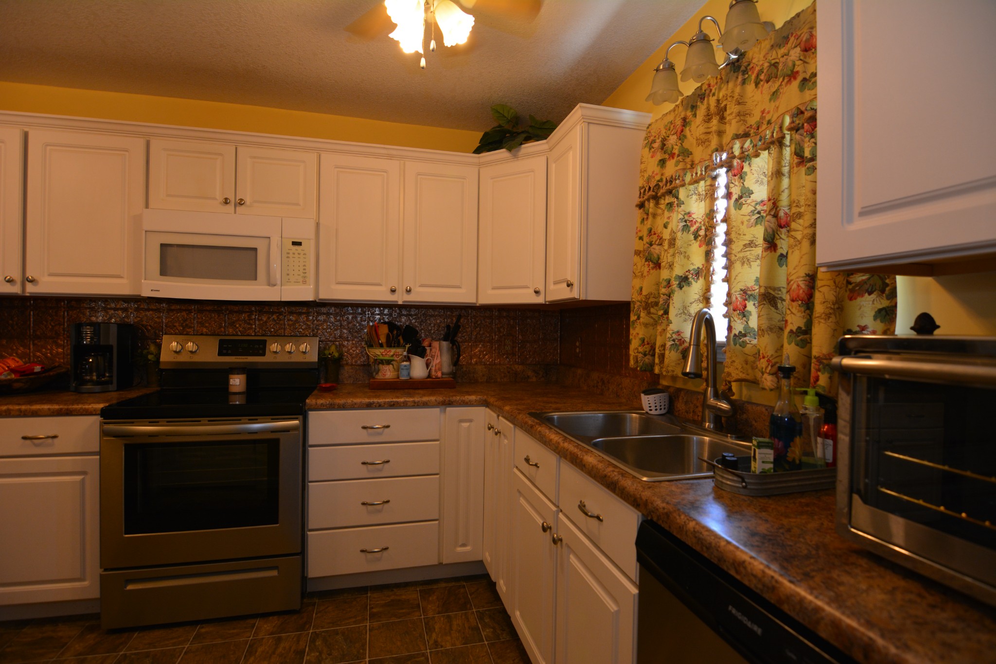 61 Luttrell Road Belvidere, TN 37306 - Photo 17 of 36 Gallery Image 17