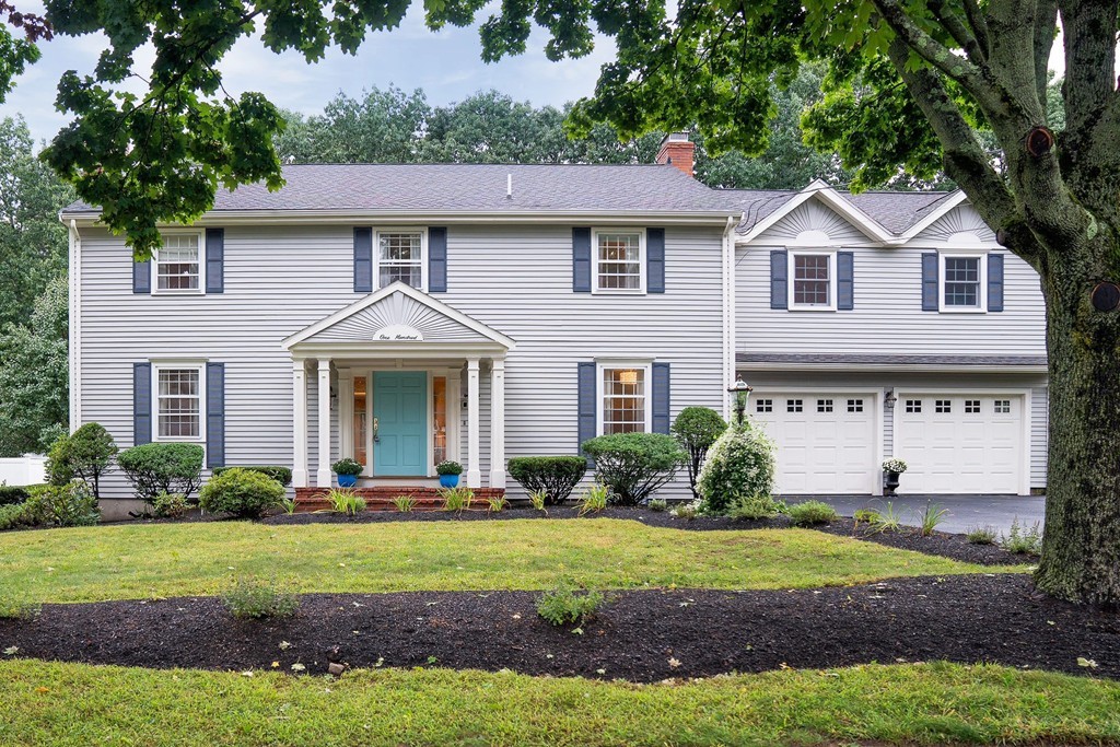 100 Red Gate Lane Reading, MA 01867 - Photo 1 of 29 Gallery Image 1