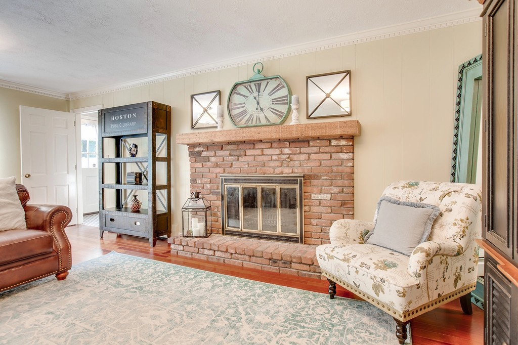 100 Red Gate Lane Reading, MA 01867 - Photo 12 of 29 Gallery Image 12