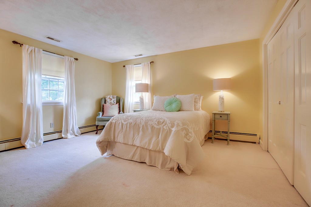 100 Red Gate Lane Reading, MA 01867 - Photo 20 of 29 Gallery Image 20