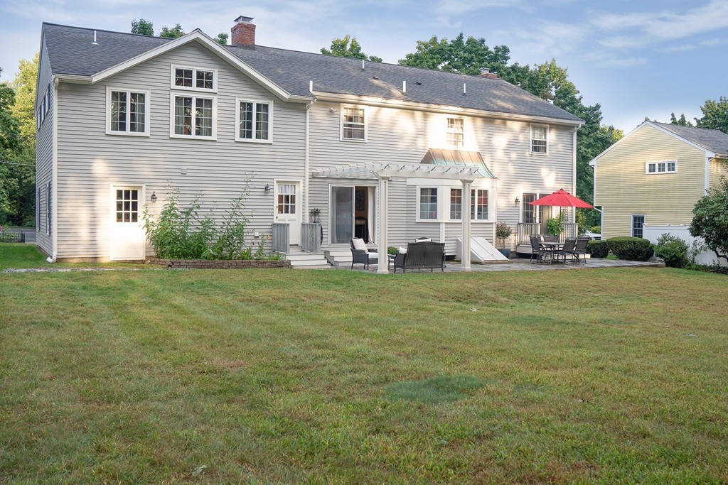 100 Red Gate Lane Reading, MA 01867 - Photo 27 of 29 Gallery Image 27