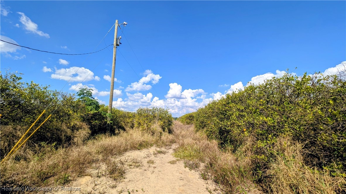 723 Sheriffs Tower Road Sebring, FL 33870 - Photo 4 of 19 Gallery Image 4