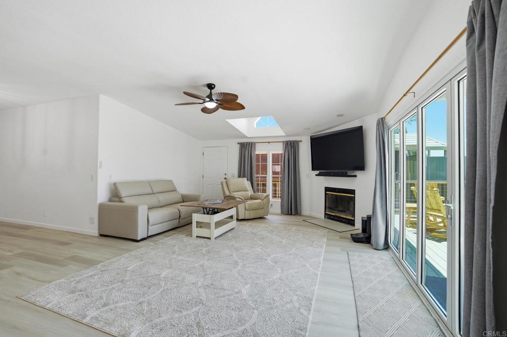 1601 Drew Road, Unit SPC 57 El Centro, CA 92243 - Photo 34 of 66