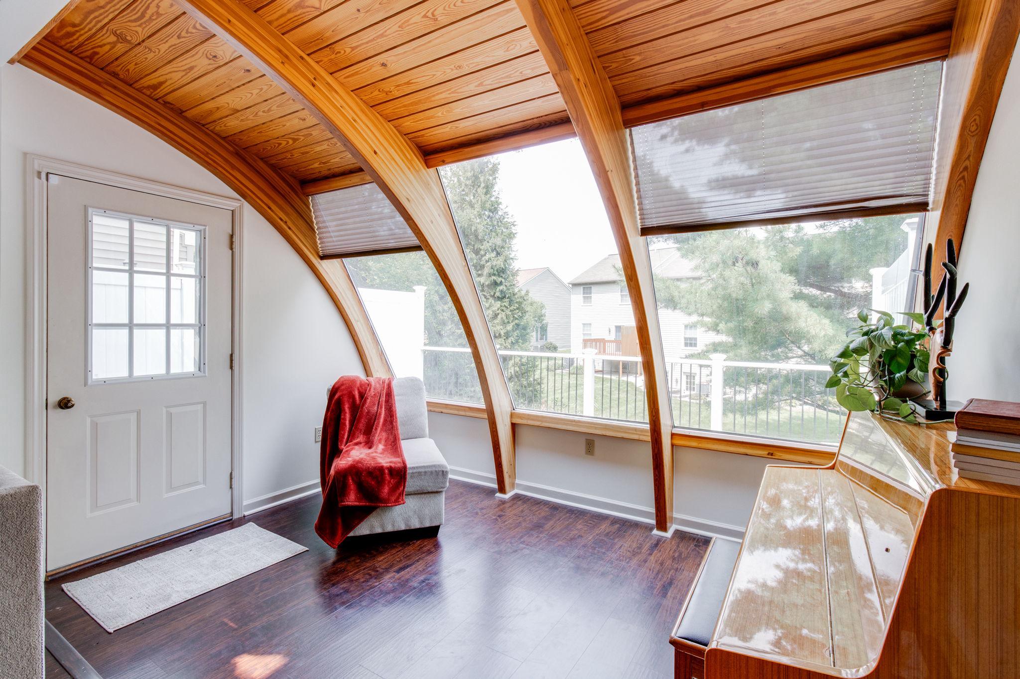 127 Pepperton Court Lititz, PA 17543 - Photo 16 of 35 Sunroom