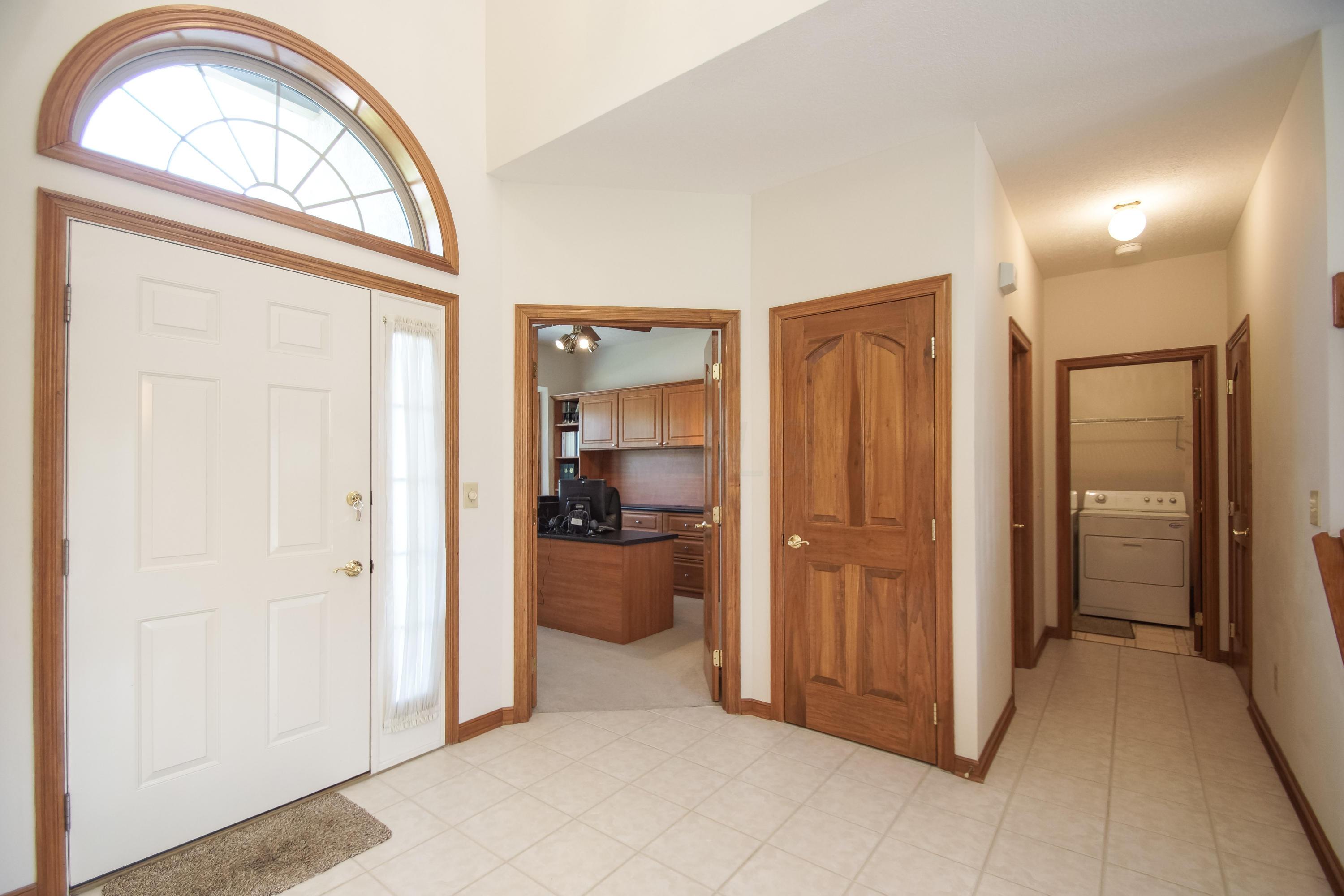 355 Beecher Road Columbus, OH 43230 - Photo 20 of 38 Gallery Image 20