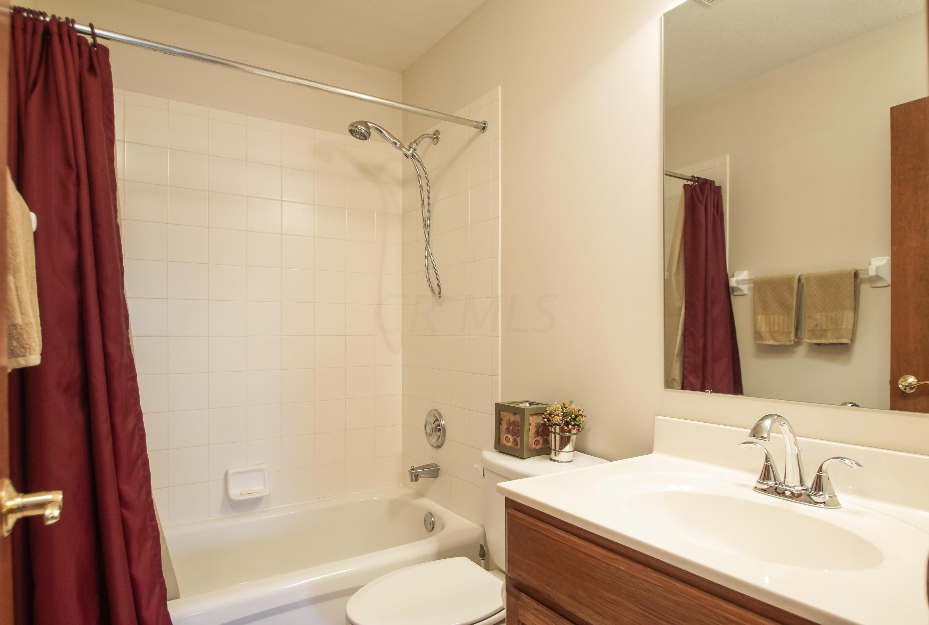 355 Beecher Road Columbus, OH 43230 - Photo 26 of 38 Gallery Image 26
