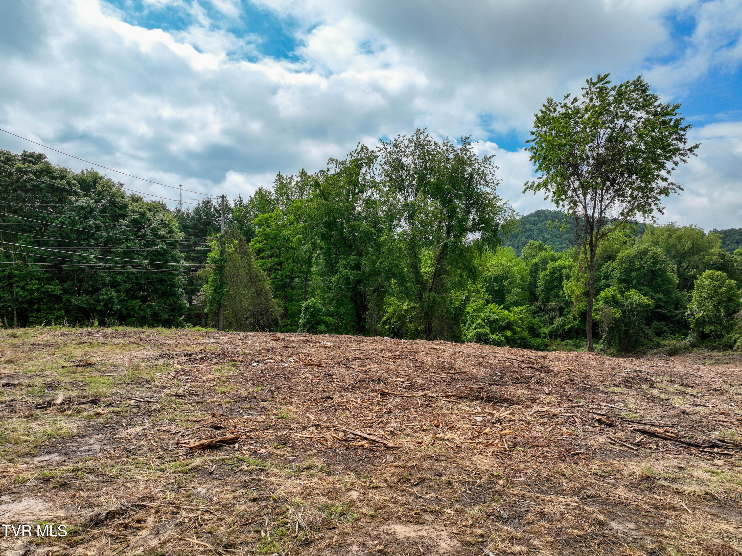 5820 Old Jonesboro Road, Unit PT4 Bristol, TN 37620 - Photo 20 of 31 5820 Old Jonesboro Rd Drone DA-28