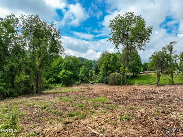 $99,900 | 5820 Old Jonesboro Road, Unit PT4, Bristol, TN 37620