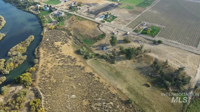 $2,500,000 | 26635 Pioneer Lane, Parma, ID 83660