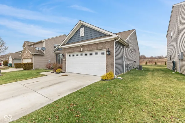 $260,000 | 11111 North Longbranch Street, Monrovia, IN 46157