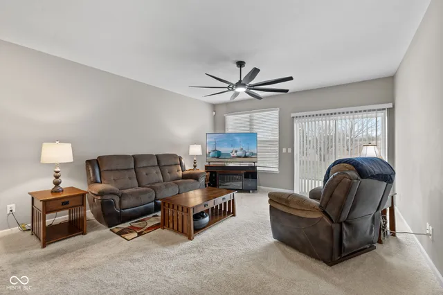 $260,000 | 11111 North Longbranch Street, Monrovia, IN 46157