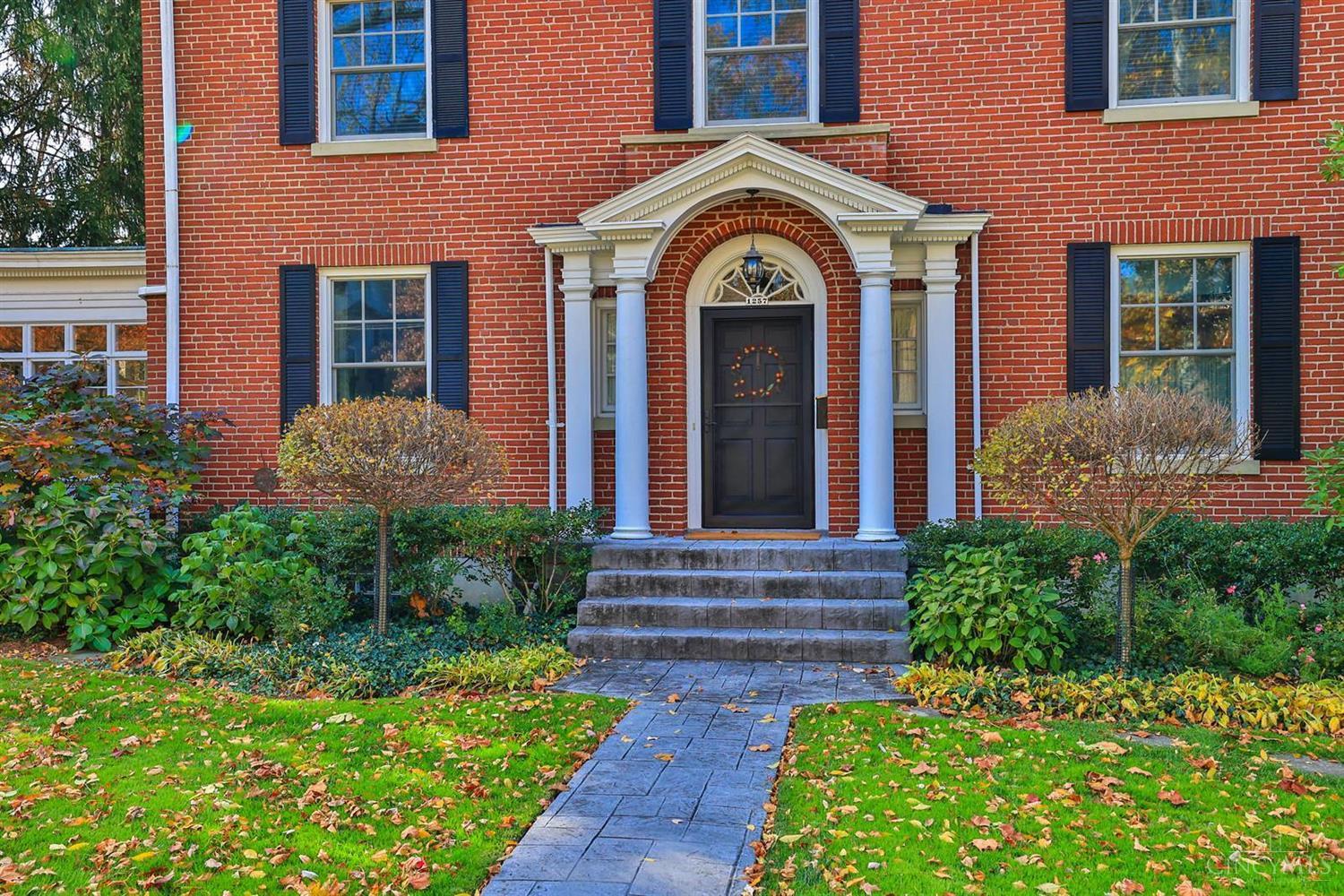 1257 Edwards Road Cincinnati, OH 45208 - Photo 3 of 62 Gallery Image 3