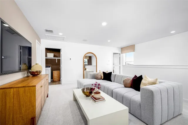 $343,171 | 341 Sullivan Way, Elgin, TX 78621