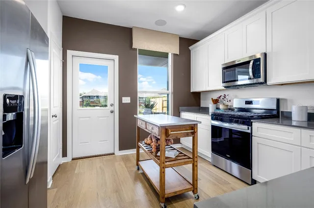 $343,171 | 341 Sullivan Way, Elgin, TX 78621