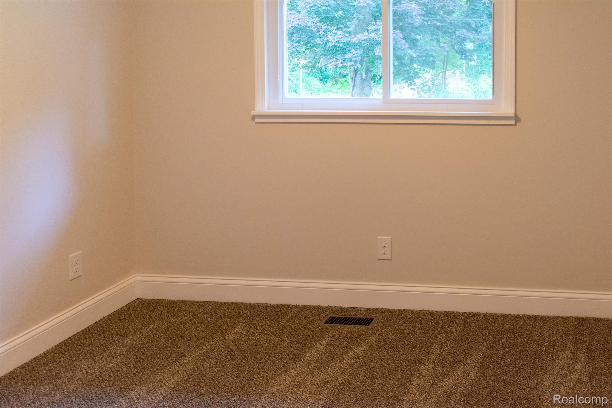 12521 Fish Lake Road Holly, MI 48442 - Photo 36 of 54
