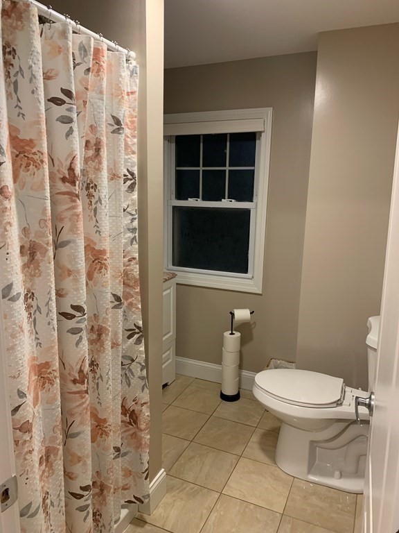 77 Gellette Road Fairhaven, MA 02719 - Photo 17 of 23 Gallery Image 17