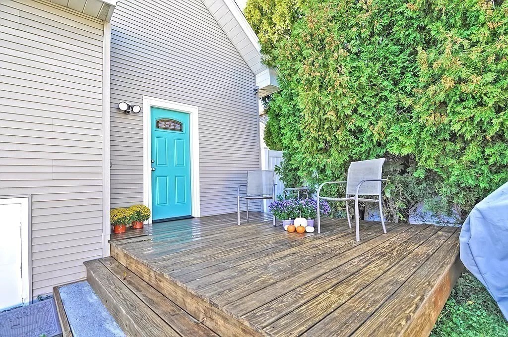 77 Gellette Road Fairhaven, MA 02719 - Photo 19 of 23 Gallery Image 19